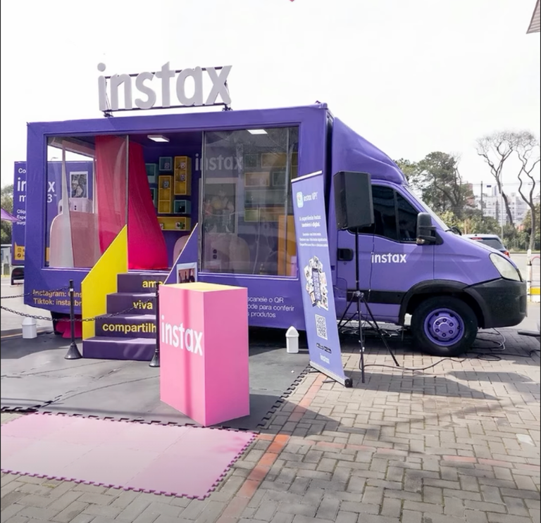 Fujifilm lança Instax Mini 13 com ativação na Avenida Paulista