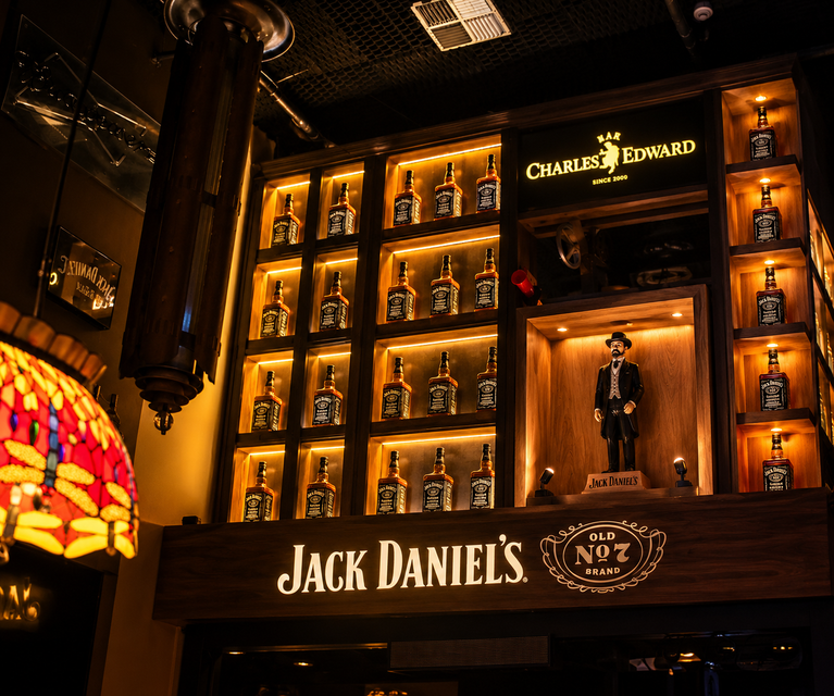 Jack Daniel’s leva ativações ao Halloween do Bar Charles Edward