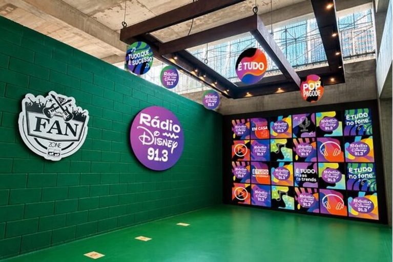 Rádio Disney abre camarote exclusivo dentro do Nubank Parque