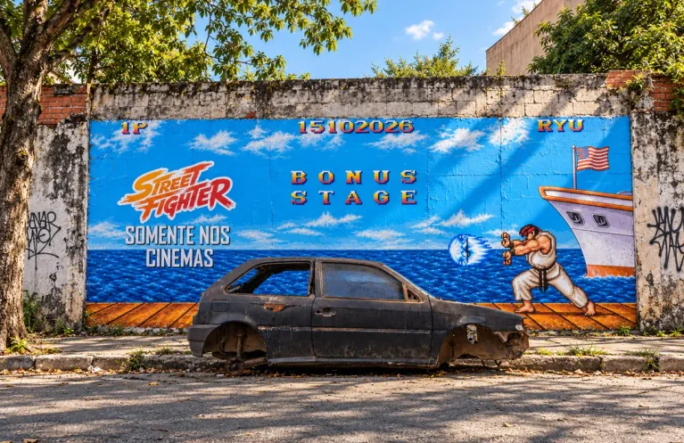 Paramount transforma carros abandonados em ação para o filme de Street Fighter