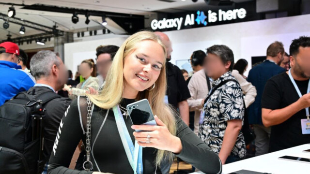 Duas semanas antes da Cerimônia de Abertura dos Jogos de Paris 2024, a Samsung Electronics apresentou a próxima fronteira da Galaxy AI1 no Galaxy Unpacked 2024, em 10 de julho, no Carrousel du Louvre – localizado no subsolo do histórico Museu do Louvre em Paris, França.