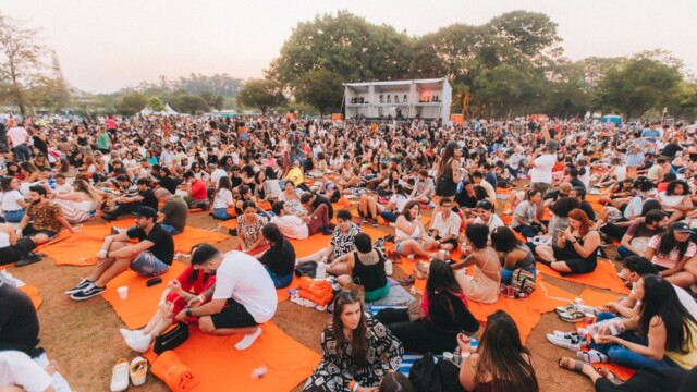 A agência ATENAS.ag viveu um momento histórico ao participar das celebrações de um século do Itaú. Em um evento histórico com Fernanda Montenegro, que teve todos os ingressos esgotados em apenas 25 minutos, a agência e o banco tiveram a honra de trabalhar ao lado da lendária atriz, que celebra 80 anos de carreira e 95 anos de vida.