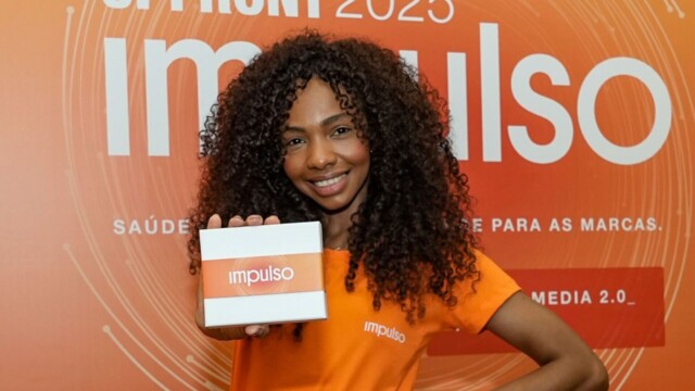 A Eagle, renomada agência de live marketing e eventos, mais uma vez demonstrou sua expertise ao liderar o planejamento e a execução do Upfront da RD Ads. O evento, realizado em 20 de agosto, reuniu cerca de 300 convidados, marcando o lançamento da nova marca Impulso e revelando as últimas novidades do mercado.