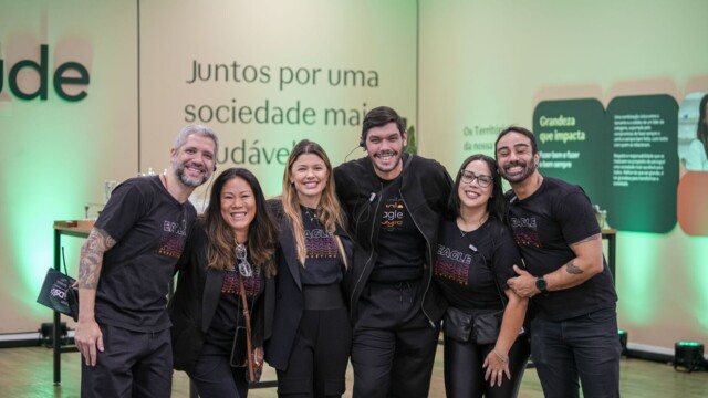 A Eagle, renomada agência de live marketing e eventos, mais uma vez demonstrou sua expertise ao liderar o planejamento e a execução do Upfront da RD Ads. O evento, realizado em 20 de agosto, reuniu cerca de 300 convidados, marcando o lançamento da nova marca Impulso e revelando as últimas novidades do mercado.