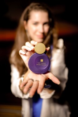 A Avon desembarcou em Salvador para um evento exclusivo de relançamento de sua linha de perfumes mais famosa: Far Away. Com o slogan "LIBERTE O EXTRAORDINÁRIO!", a marca convidou um time de influenciadores e jornalistas para uma experiência única no hotel Fasano.