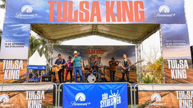 Promovida Pelo Paramount+, Corrida Foi Um Aquecimento Para a Estreia Daa Segunda Temporada de TULSA KING