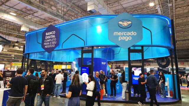 O Mercado Livre Experience 2024 promete ser ainda maior e mais completo do que a edição anterior. Nos dias 24 e 25 de setembro, o Transamérica Expo Center, em São Paulo, será palco de um dos maiores eventos de e-commerce da América Latina, reunindo milhares de empreendedores, especialistas e líderes do setor.
