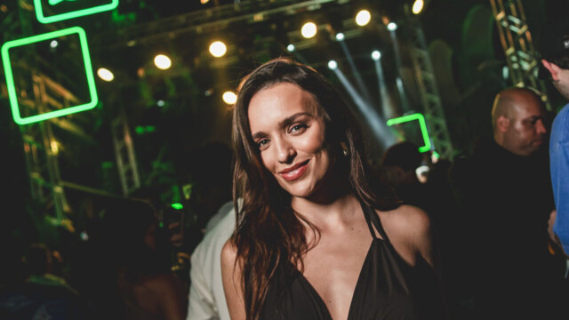 No dia 11 de setembro, o Rio de Janeiro recebeu um evento que celebrou a privacidade e a música. O WhatsApp, em parceria com a Agência Haute, transformou os icônicos Arcos da Lapa em um cenário mágico para o lançamento do WhatsApp Private Sessions.