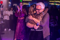 A BTO+, uma das agências de live marketing mais inovadoras do Brasil, completou 15 anos de história com uma celebração inesquecível no centro da capital paulista. A festa, realizada no Love Cabaret, reuniu colaboradores, parceiros e clientes em uma noite repleta de música, gastronomia e performances artísticas que refletiram a essência da marca: ousadia, criatividade e a busca constante por experiências extraordinárias.