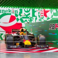 A Heineken acaba de inaugurar um novo espaço interativo dedicado aos fãs da Fórmula 1, localizado no Heineken Experience de Amsterdã, na Holanda.