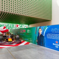 A Heineken acaba de inaugurar um novo espaço interativo dedicado aos fãs da Fórmula 1, localizado no Heineken Experience de Amsterdã, na Holanda.