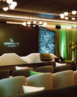 A 3ª edição do Kiwify Elite, evento exclusivo para grandes nomes do marketing digital, chegou ao fim, após 14 dias de experiências inesquecíveis na Islândia, de 25 de outubro a 2 de novembro. Organizado pela Fito Ag., agência responsável por transformar ideias em experiências memoráveis, o evento reuniu os maiores produtores digitais do Brasil em um cenário único e inspirador.