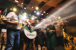 A Agência Guru, responsável pela concepção e execução da 39ª Oktoberfest Blumenau, celebra o sucesso da maior festa alemã das Américas. O evento, que ocorreu entre os dias 9 e 27 de outubro, reuniu cerca de 600 mil pessoas em 19 dias de muita festa, tradição e celebração da cultura cervejeira.