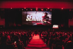 A magia de Ayrton Senna tomou conta do Auditório Ibirapuera, em São Paulo, na noite de 26 de novembro. A Netflix realizou a aguardada première da minissérie "Senna", que reuniu um time de estrelas, fãs e personalidades do esporte para celebrar a vida e a carreira do tricampeão mundial de Fórmula 1.