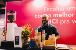 O estande da MCI Brasil no HSM+ 2024 foi um dos destaques do maior evento de gestão e inovação da América Latina. Com um conceito inovador que uniu sabor, propósito e estratégia, a agência proporcionou uma experiência única aos visitantes.